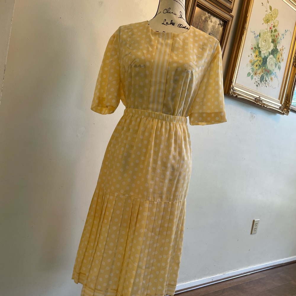 VINTAGE Yellow Polka Dot Dress TWO PIECES size 16 PLUS SIZE